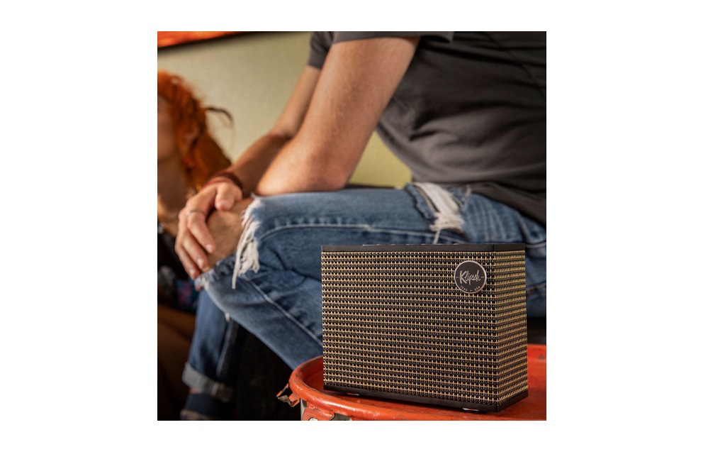 Портативна акустика Klipsch Heritage Groove Walnut