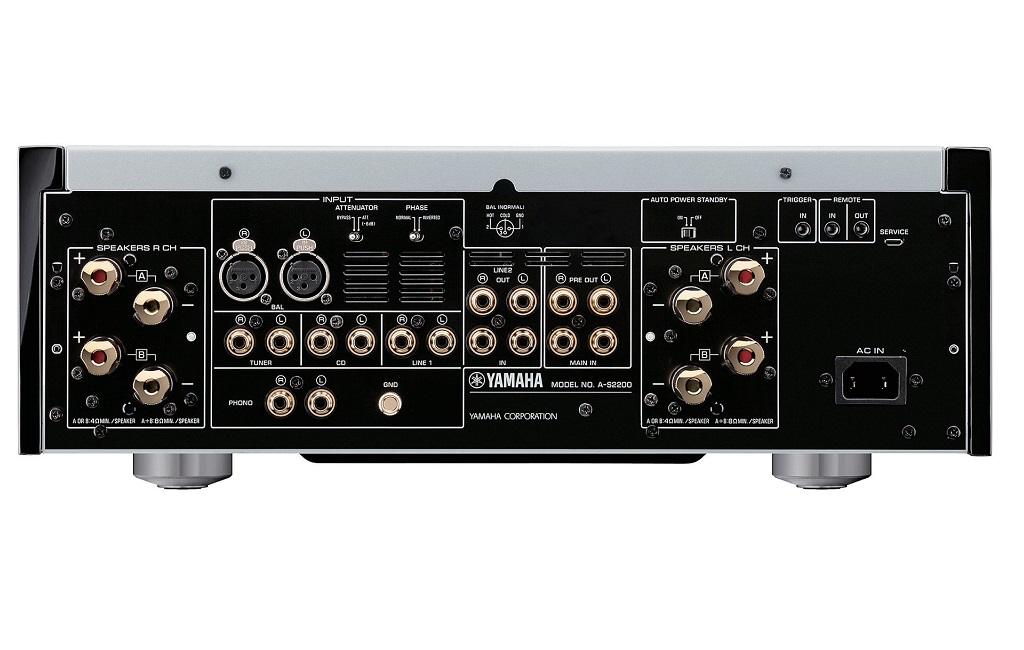 Стерео підсилювачі Yamaha A-S2200 Silver/Piano Black