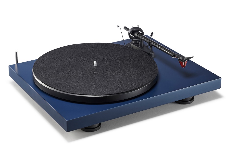 Проигрыватель винила Pro-Ject Debut Carbon EVO 2M-Red Satin Blue