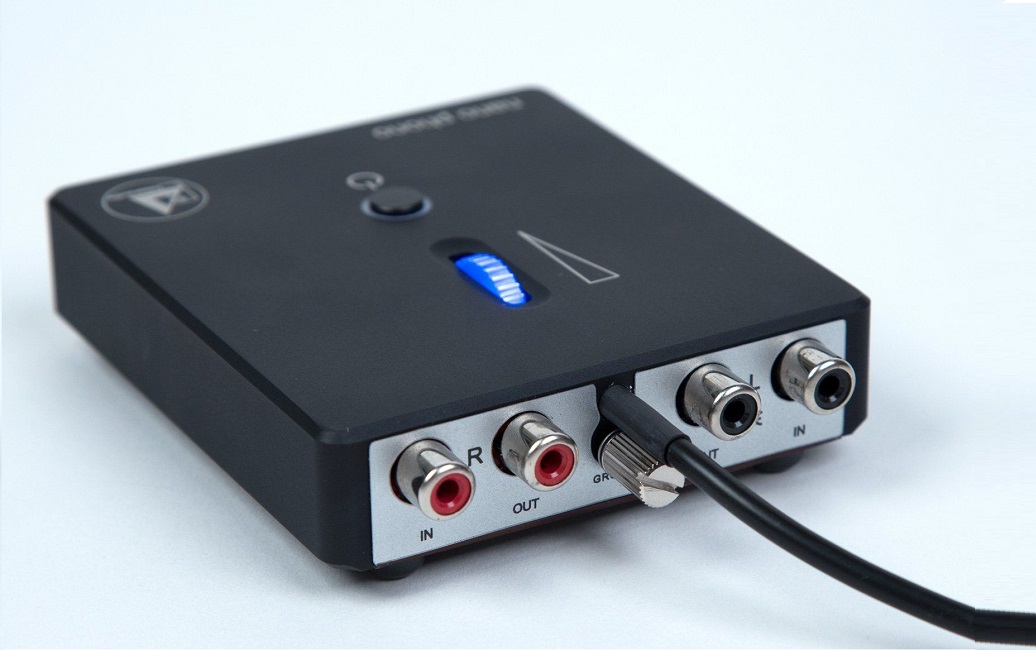 Фонокоректори Clearaudio Nano Phono V2 EL 028 H/B Black