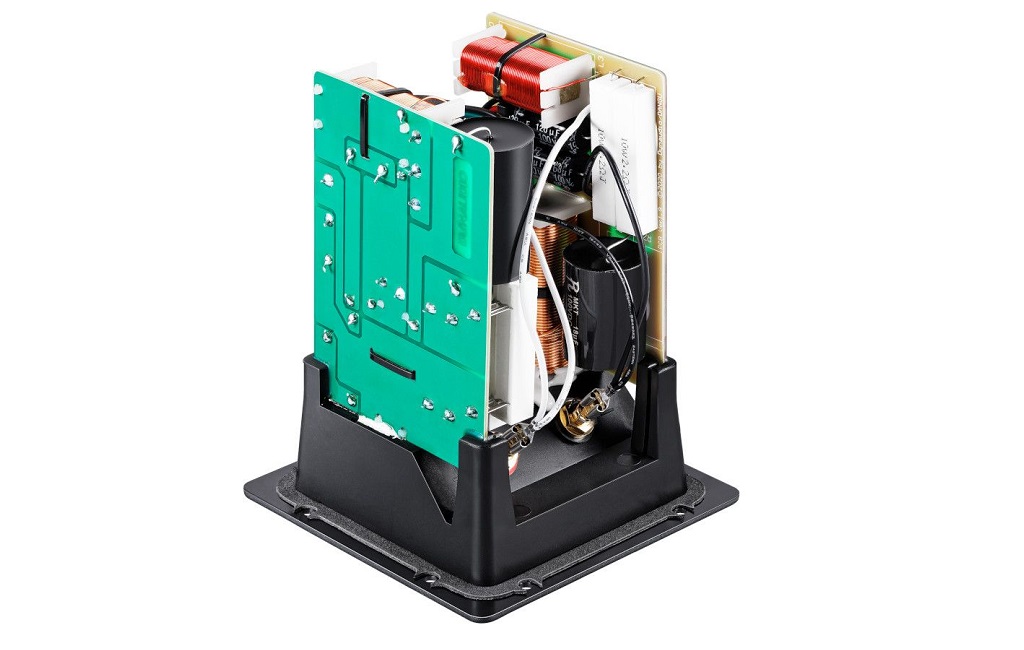 Полочна акустика Dynaudio Emit 20 Walnut