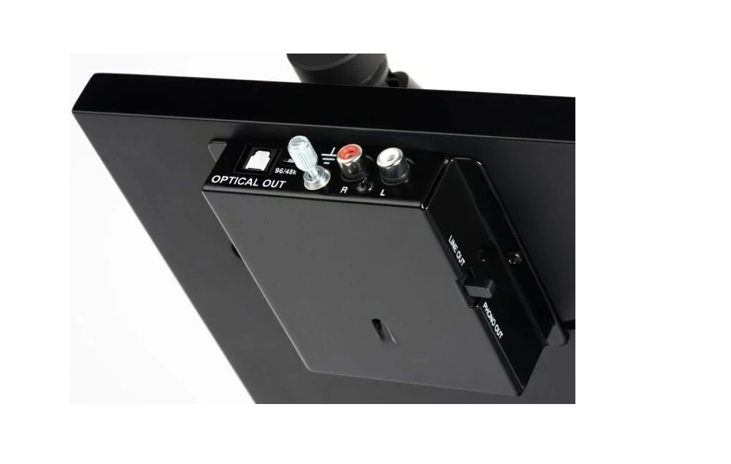 Програвач вінілу Pro-Ject Essential III Recordmaster OM10 Walnut