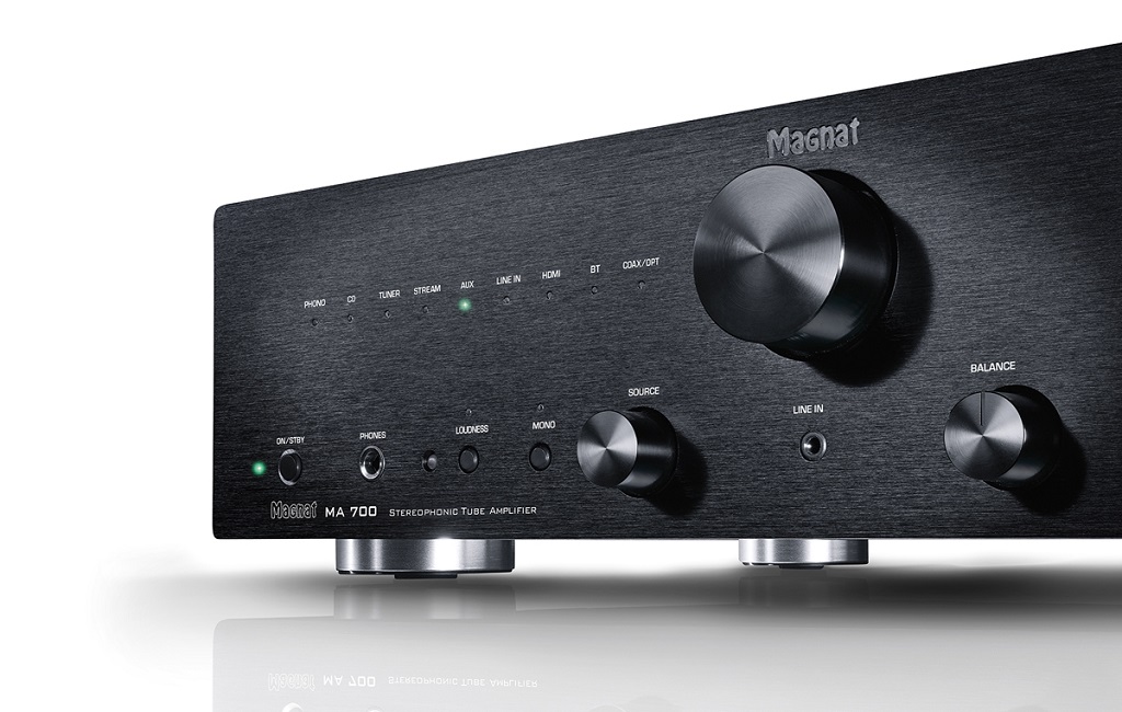 Стерео підсилювачі Magnat MA700
