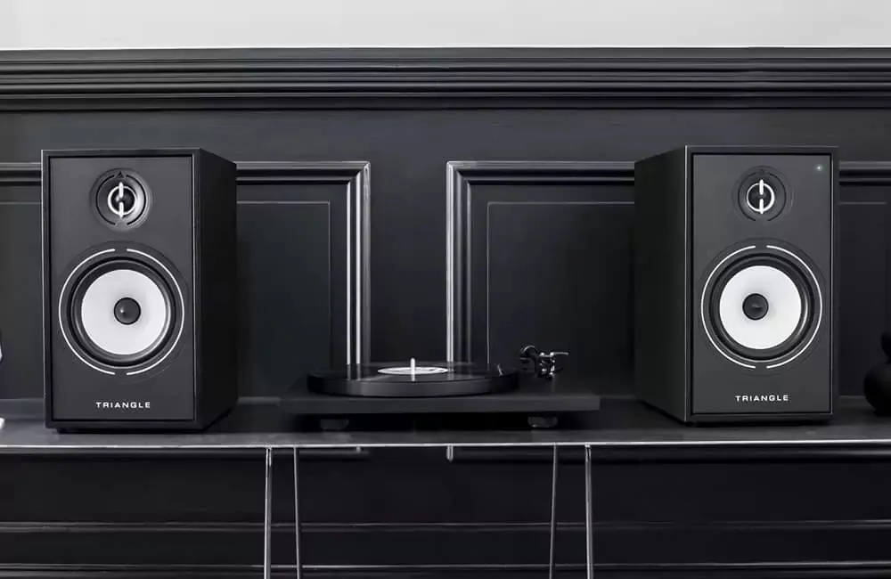 Активная полочная акустика Triangle Borea Active BR03 BT Black