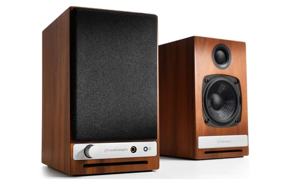 Активная полочная акустика Audioengine HD3-Walnut