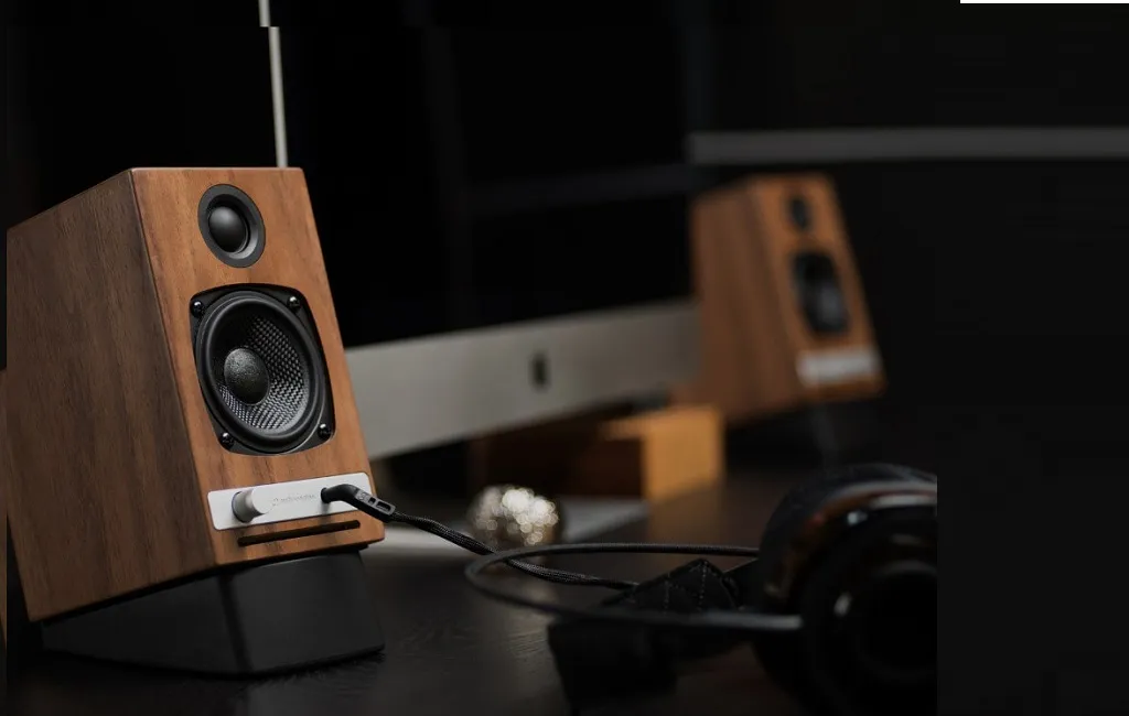 Активная полочная акустика Audioengine HD3-Walnut