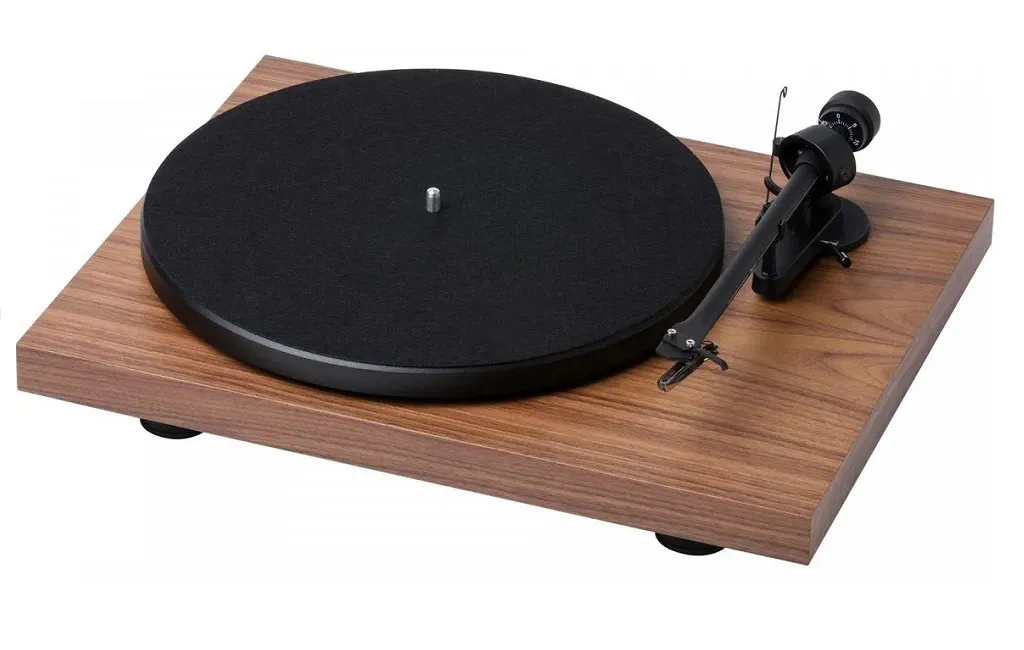 Програвач вінілу Pro-Ject Debut III Phono OM5e Wood