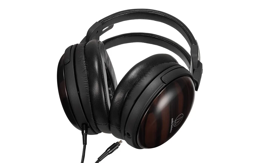 Навушники закриті Audio-Technica ATH-AWKT/f