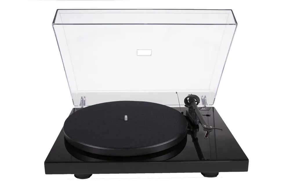 Програвач вінілу Pro-Ject Debut III Phono BT OM5e HG Black