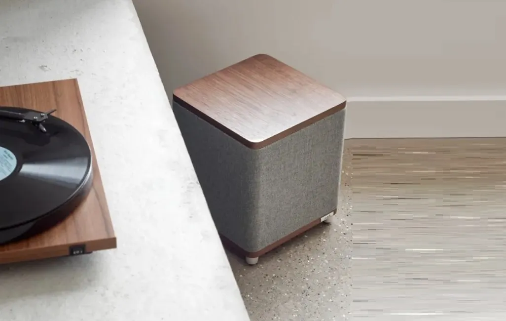 Сабвуферы Ruark Audio RS1 Subwoofer Rich Walnut Rich Walnut