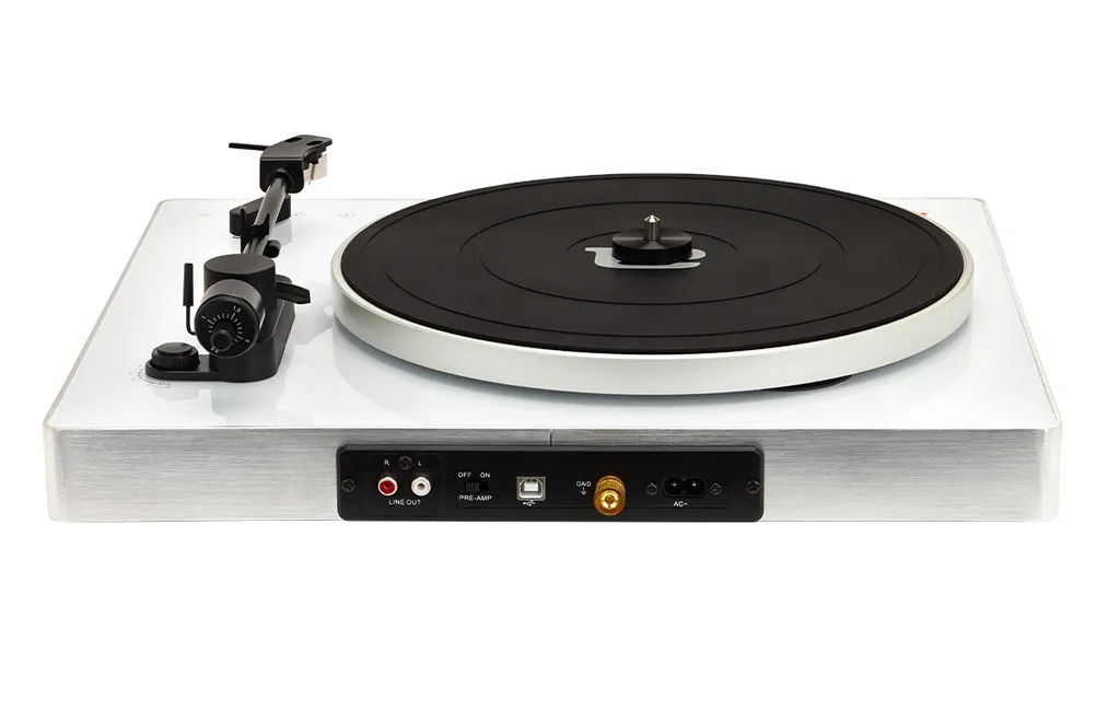 Проигрыватель винила Aiwa APX-680BT/WT