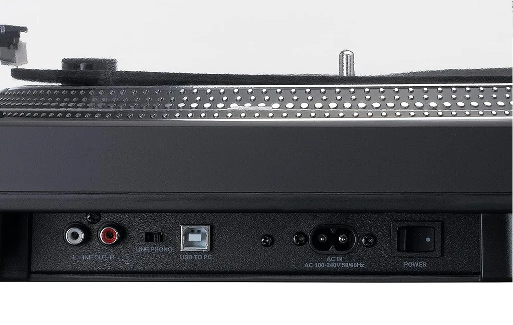 Програвач вінілу Lenco L-3818BK