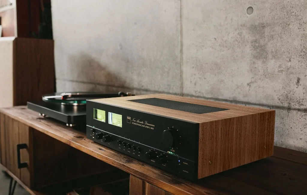Стерео підсилювачі NAD C 3050 Stereo Integrated Amplifier