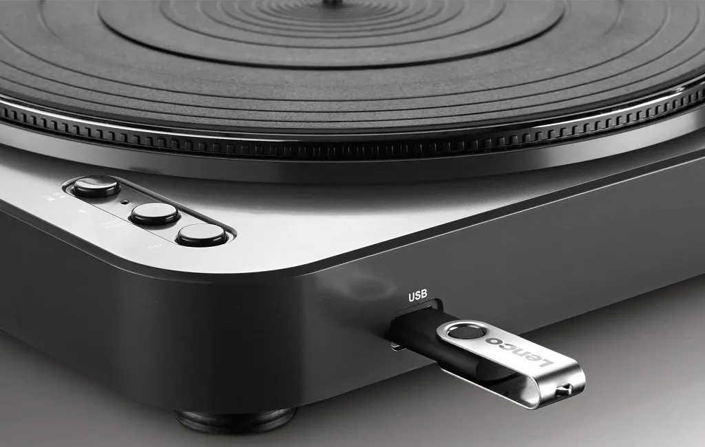 Проигрыватель винила Lenco LBT-120BK