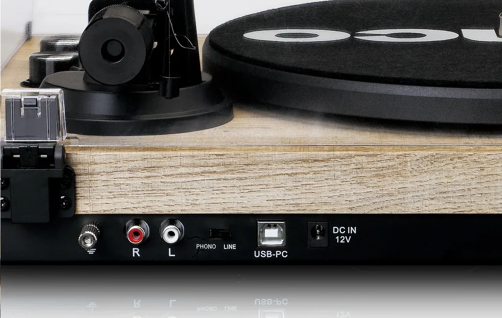 Проигрыватель винила Lenco LBT-188PI