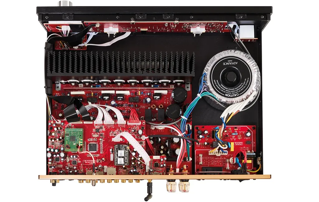 Стерео підсилювачі Advance Paris Playstream A7