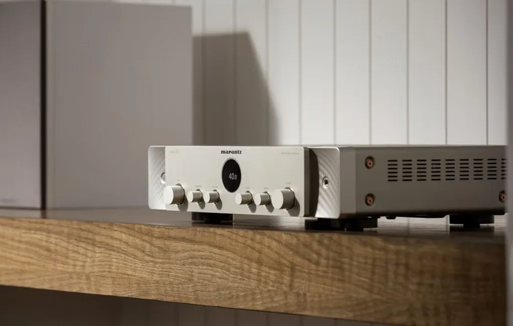 Стерео ресивер Marantz Stereo 70 S Silver Gold