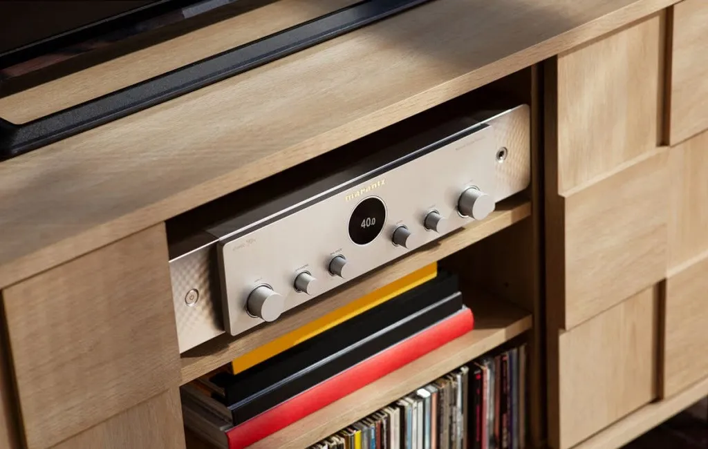 Стерео ресивер Marantz Stereo 70 S Silver Gold