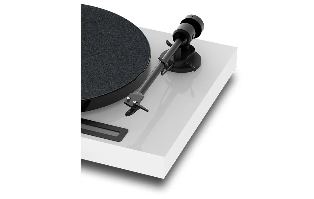 Програвач вінілу Pro-Ject Juke Box E1 OM5e White