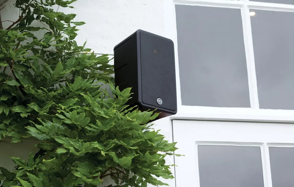 Всепогодна акустика MONITOR AUDIO Climate 80 Black