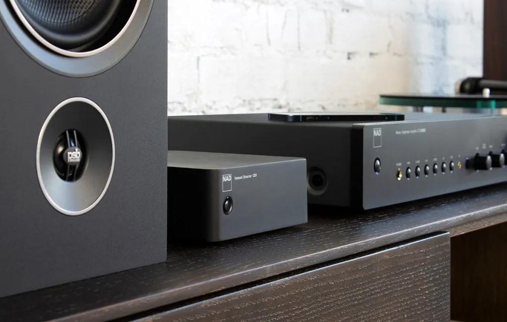 Сетевой плеер NAD CS1