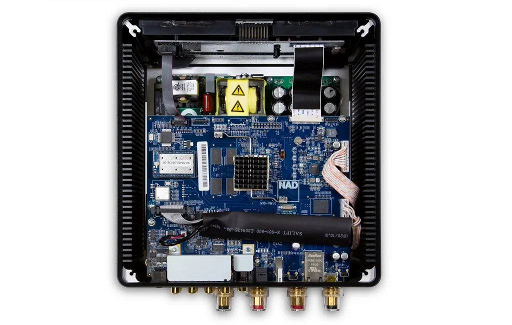 Сетевой плеер NAD M10 V2 BluOS Streaming Amplifier
