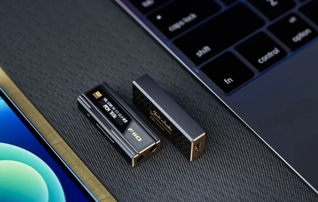 Підсилювачі для навушників FIIO KA5 Black