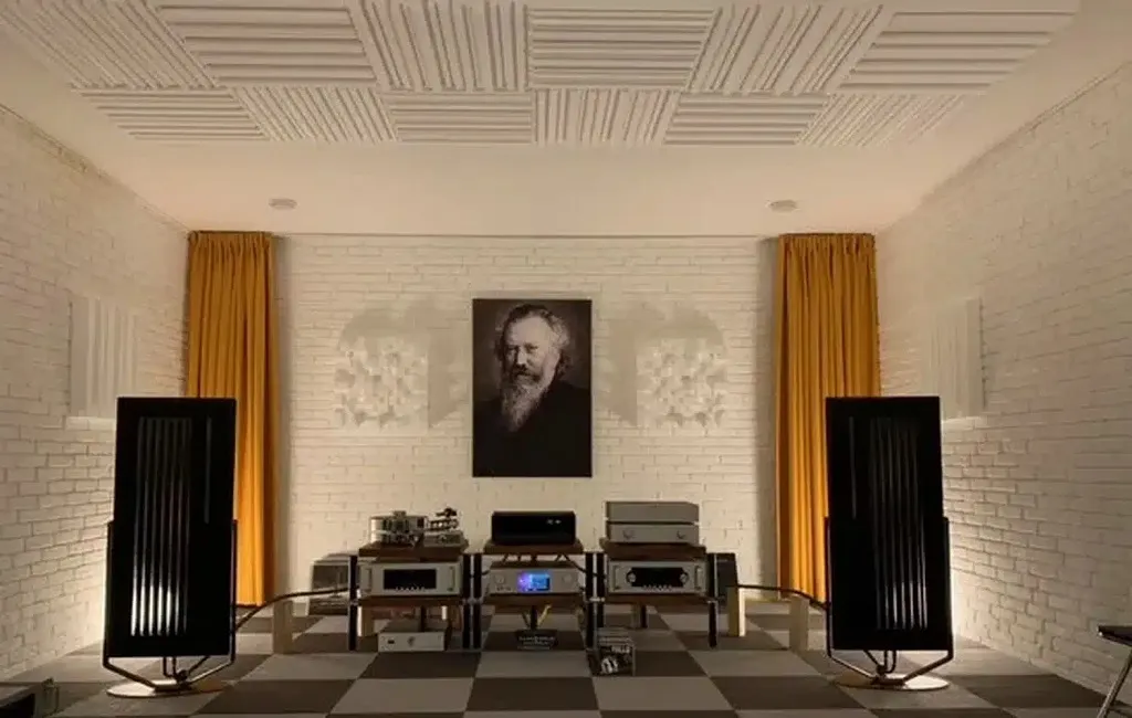 Підлогова Акустика Diptyque DP107