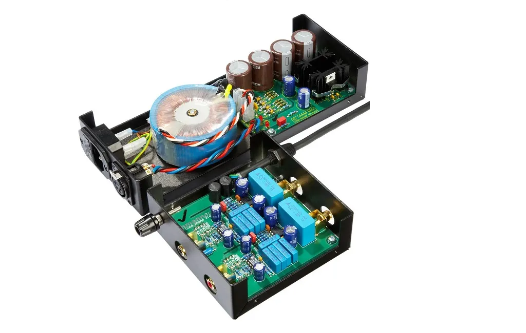 Фонокоректори Lehmannaudio Black Cube SE