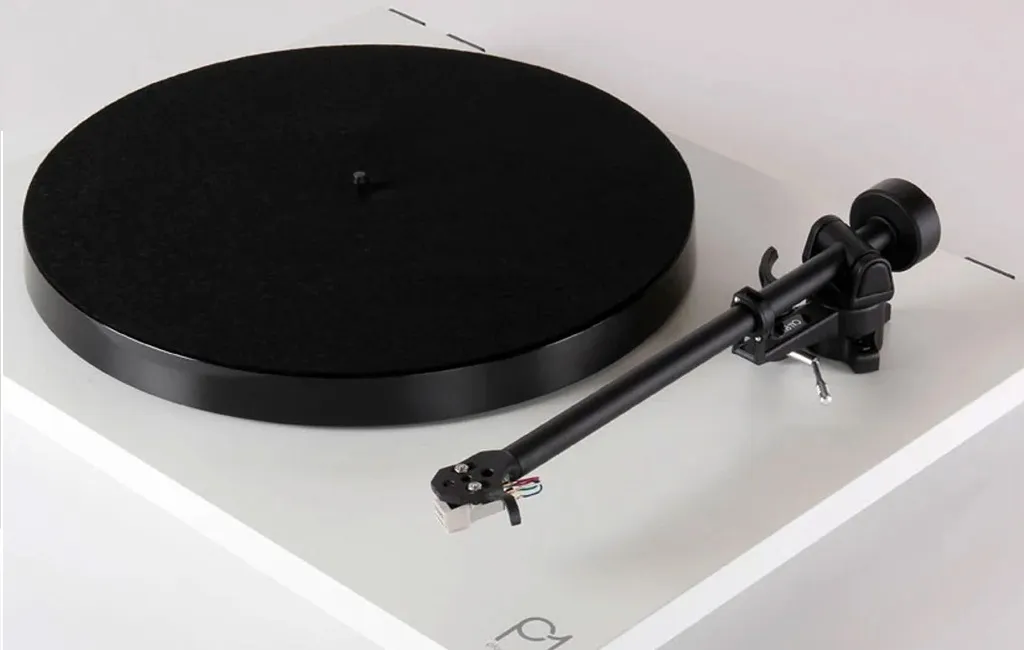 Програвач вінілу Rega Planar 1 White