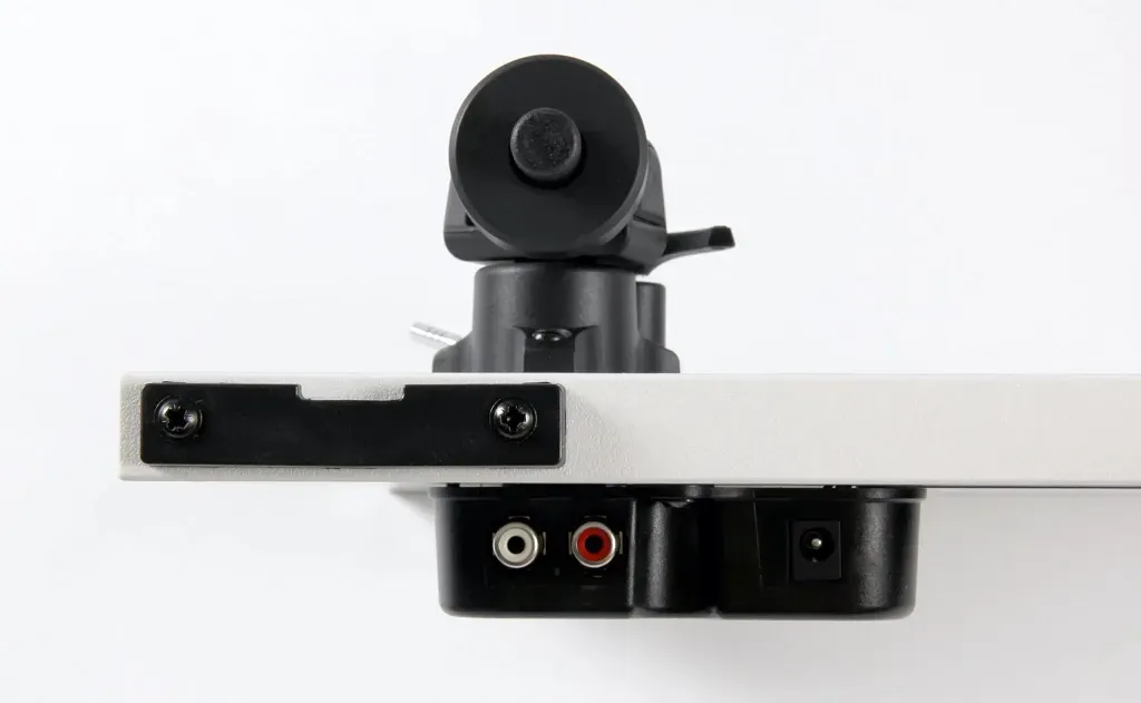 Проигрыватель винила Rega Planar 1 PLUS White