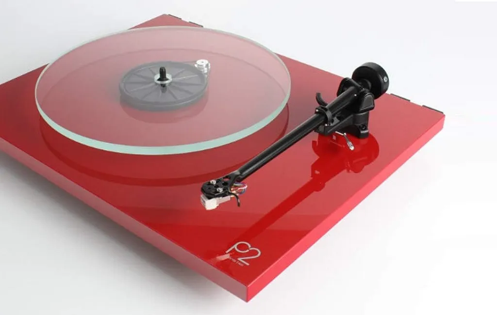 Програвач вінілу Rega Planar 2 Red