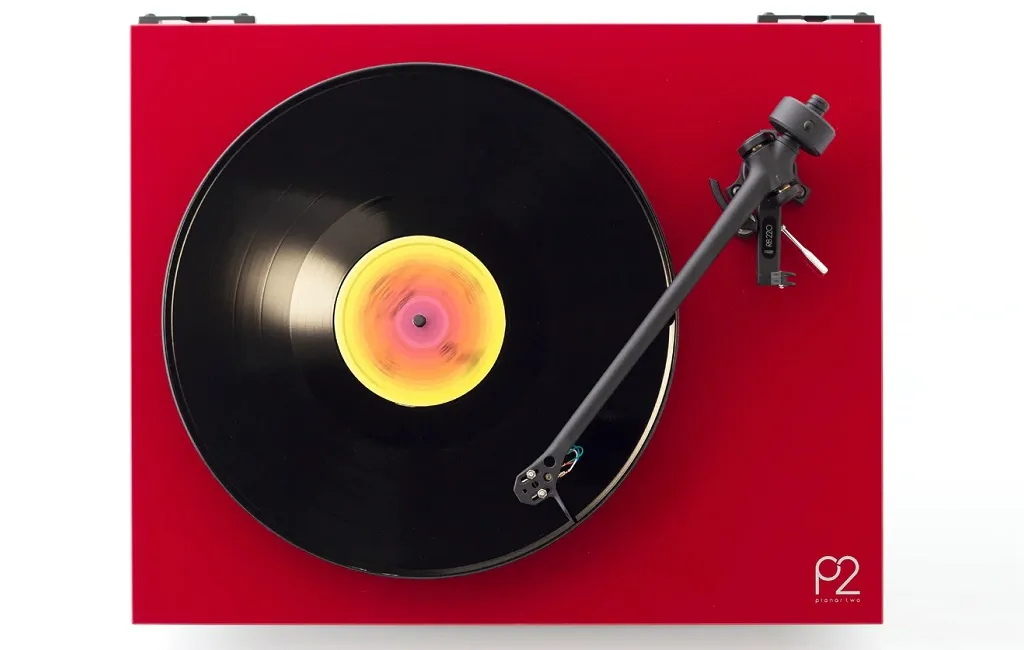 Програвач вінілу Rega Planar 2 Red