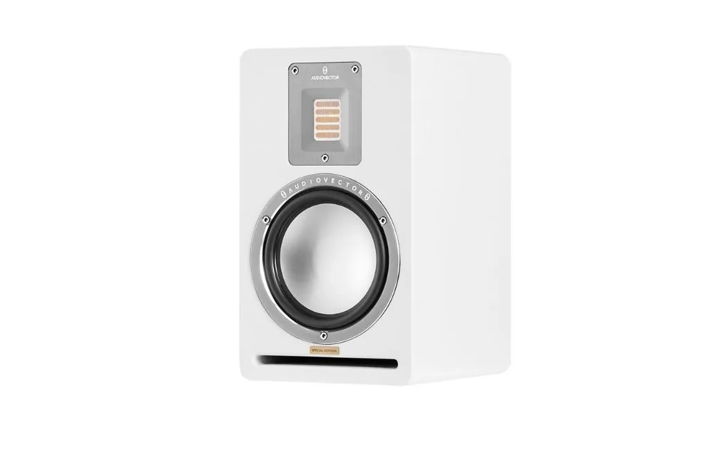 Полочна акустика Audiovector QR 1 SE White