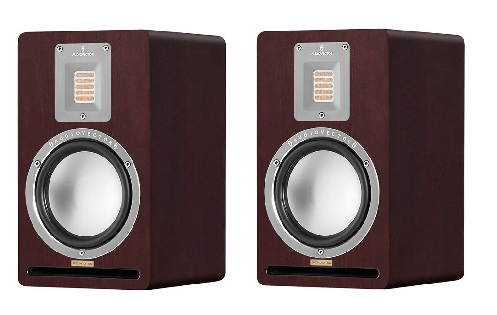 Полочна акустика Audiovector QR 1 SE Dark Walnut