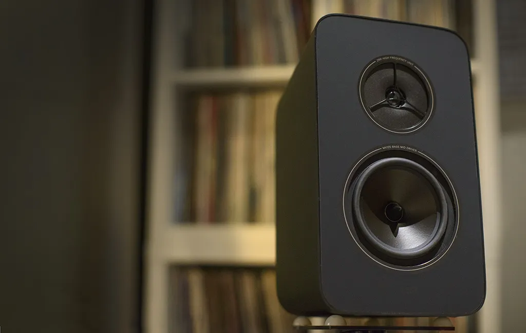 Полочная акустика Rega KYTE