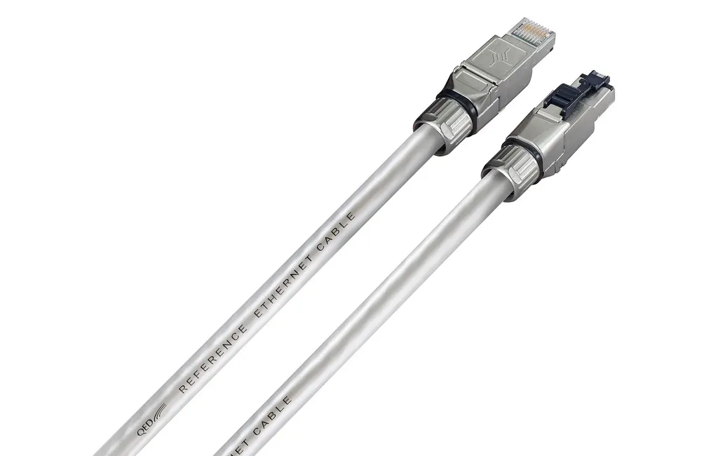 Ethernet кабели QED REFERENCE ETHERNET 1M (QE3410)