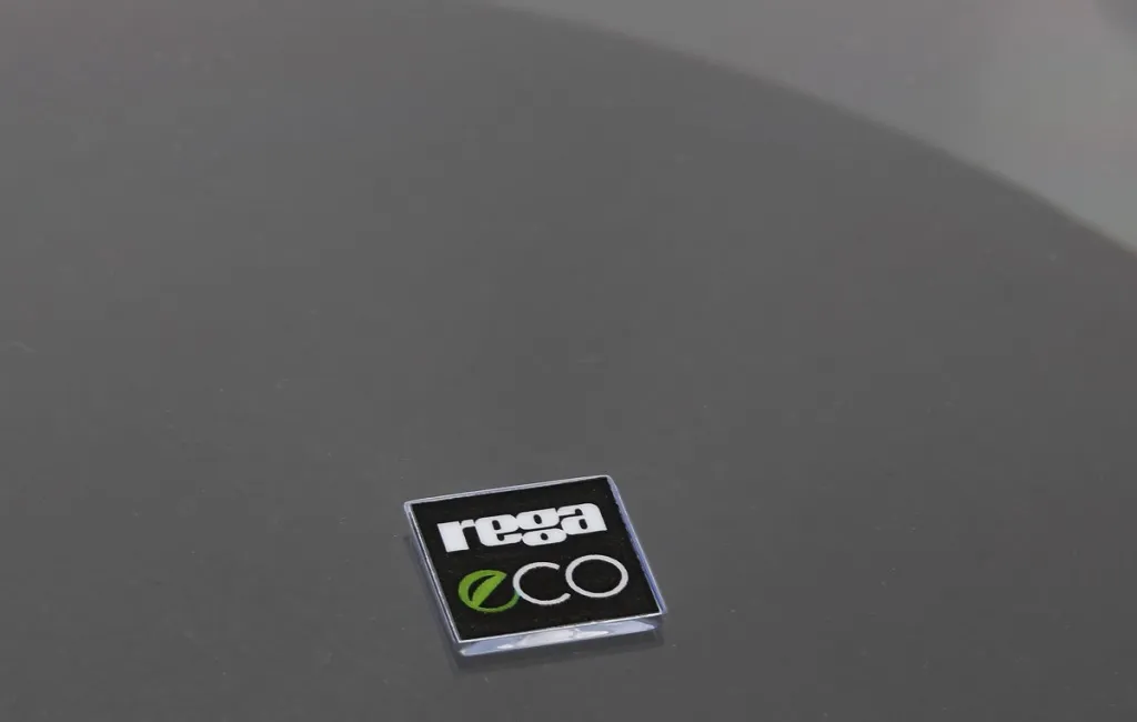 Проигрыватель винила Rega Planar 1 PLUS ECO DECK Black