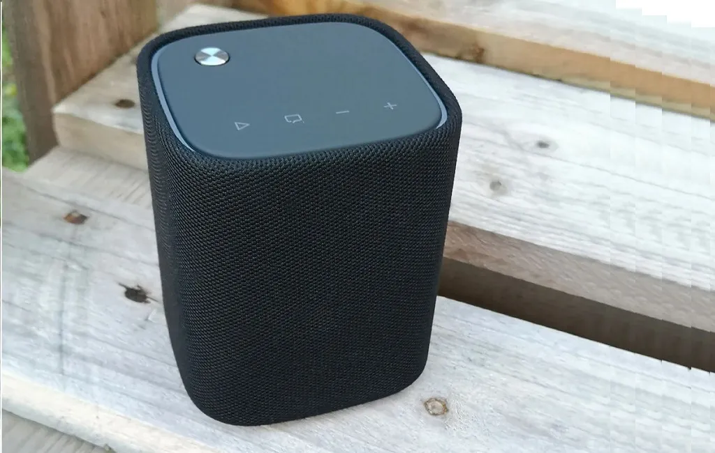 Портативна акустика Yamaha WS-B1A Black