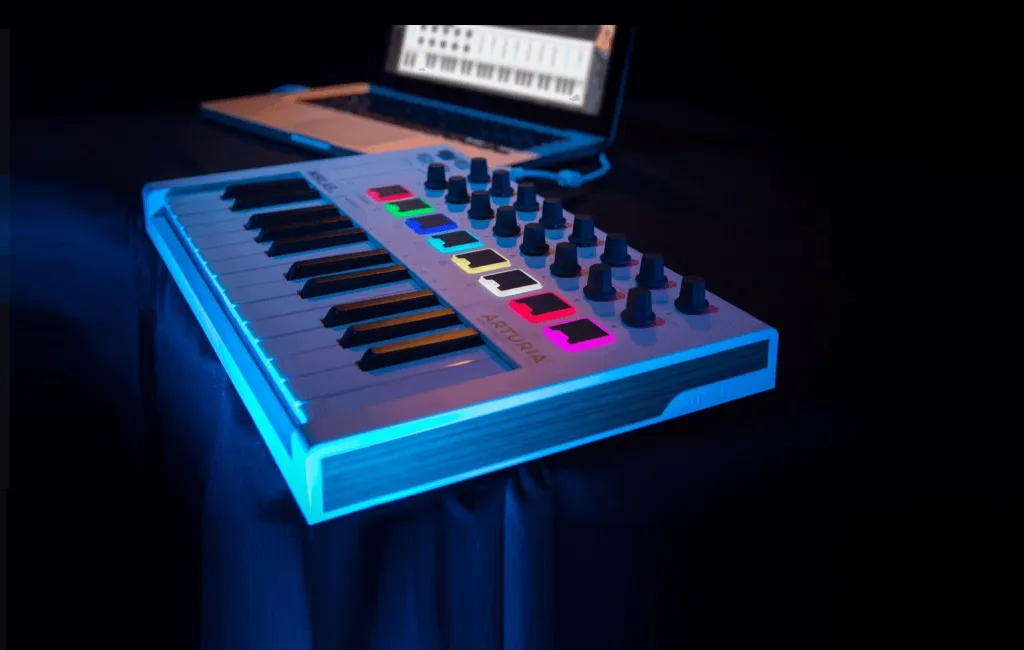 MIDI-клавиатуры Arturia Minilab MkII