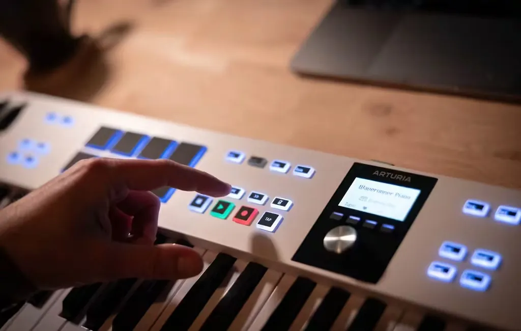 MIDI-клавіатури Arturia KeyLab Essential 49 mk3 (White)