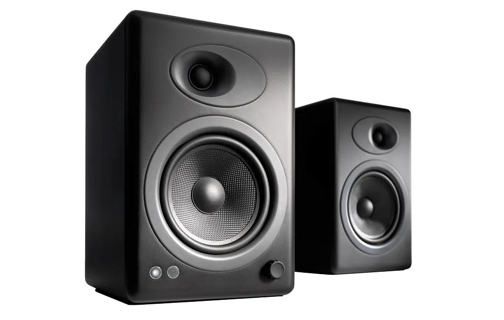 Активная полочная акустика Audioengine A5+ Black