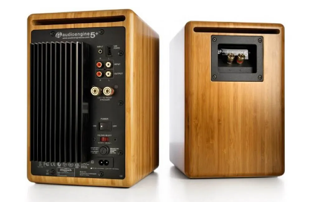 Активная полочная акустика Audioengine A5+ Bamboo