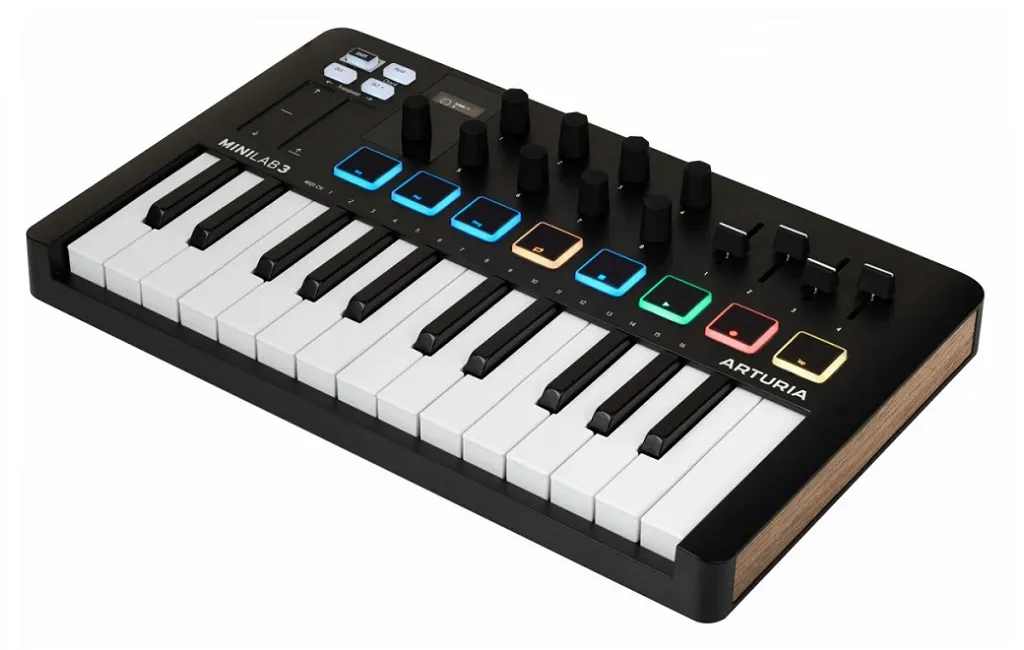 MIDI-клавиатуры Arturia MiniLab 3 Black Edition + Arturia Analog Lab V