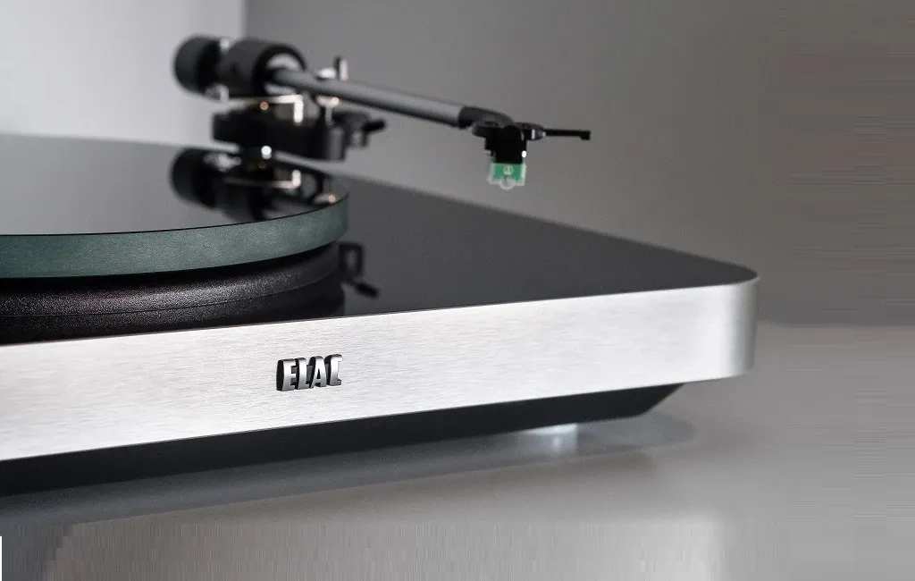 Програвач вінілу ELAC Miracord 70 Black High Gloss