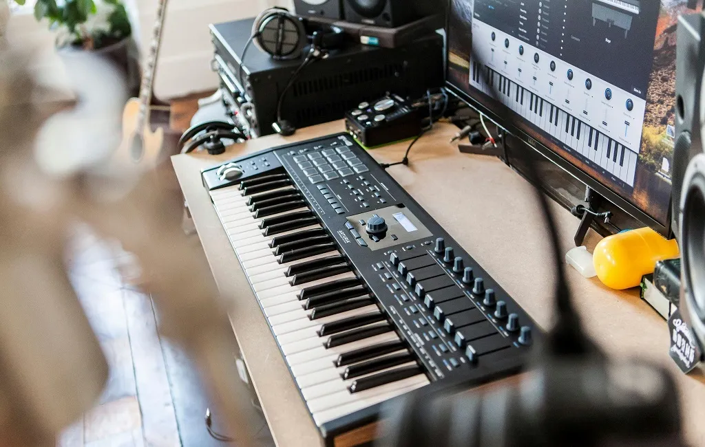 MIDI-клавіатури Arturia KeyLab 49 MkII Black Edition