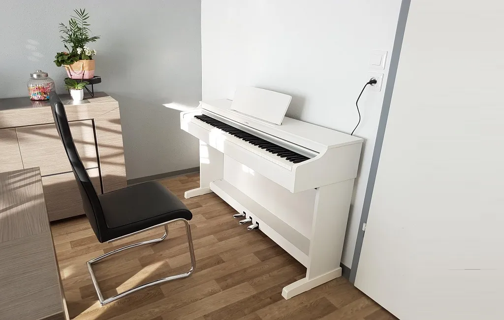 Цифрові піаніно YAMAHA ARIUS YDP-165 (White)