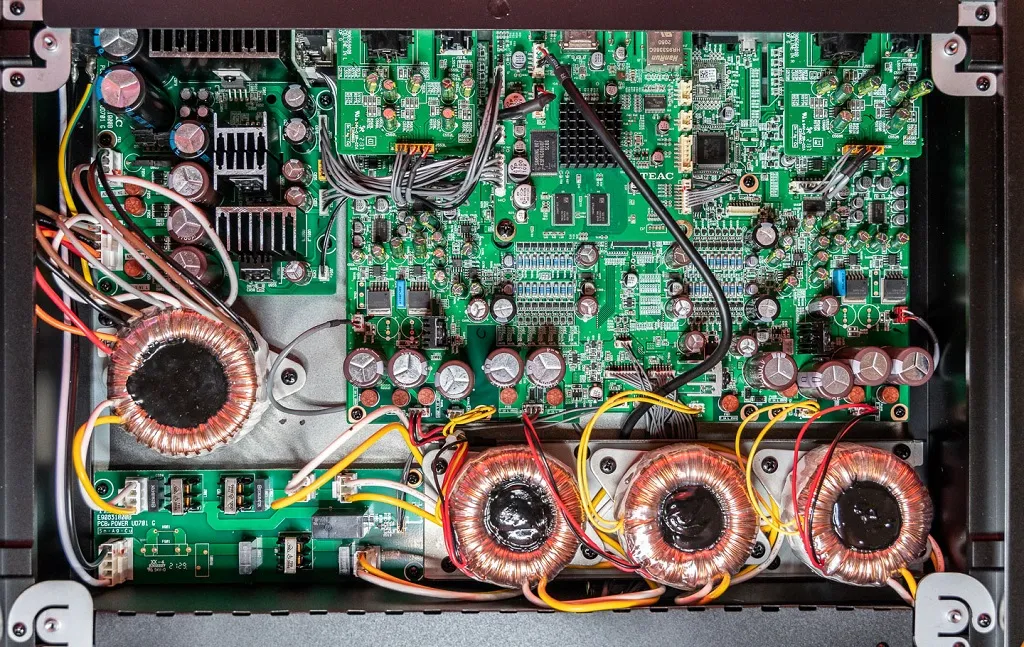 Сетевой плеер TEAC UD-701N-S