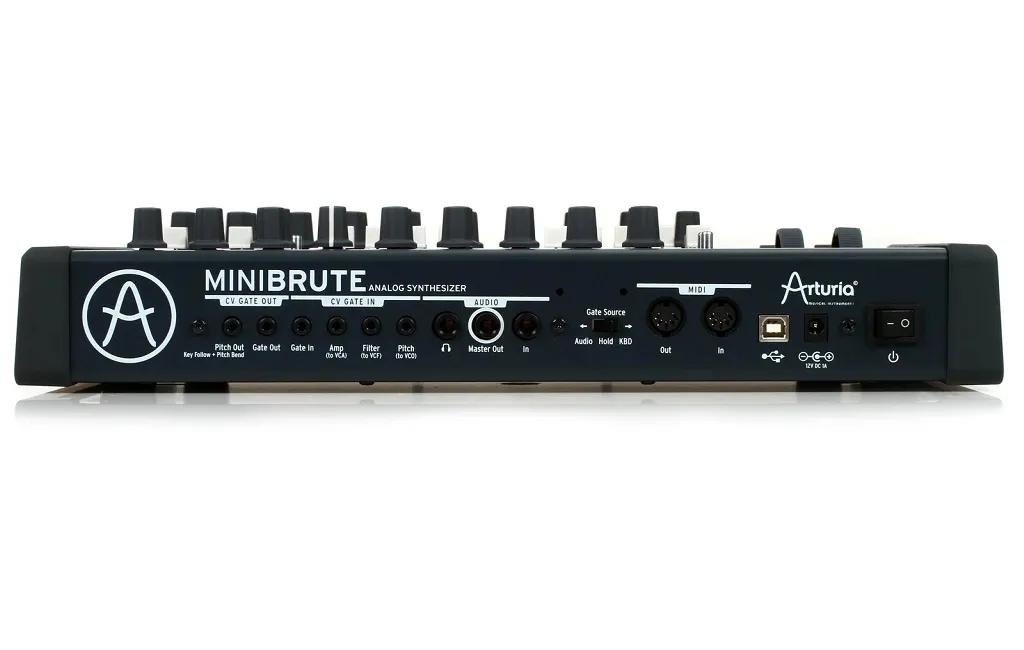 Синтезаторы Arturia MiniBrute