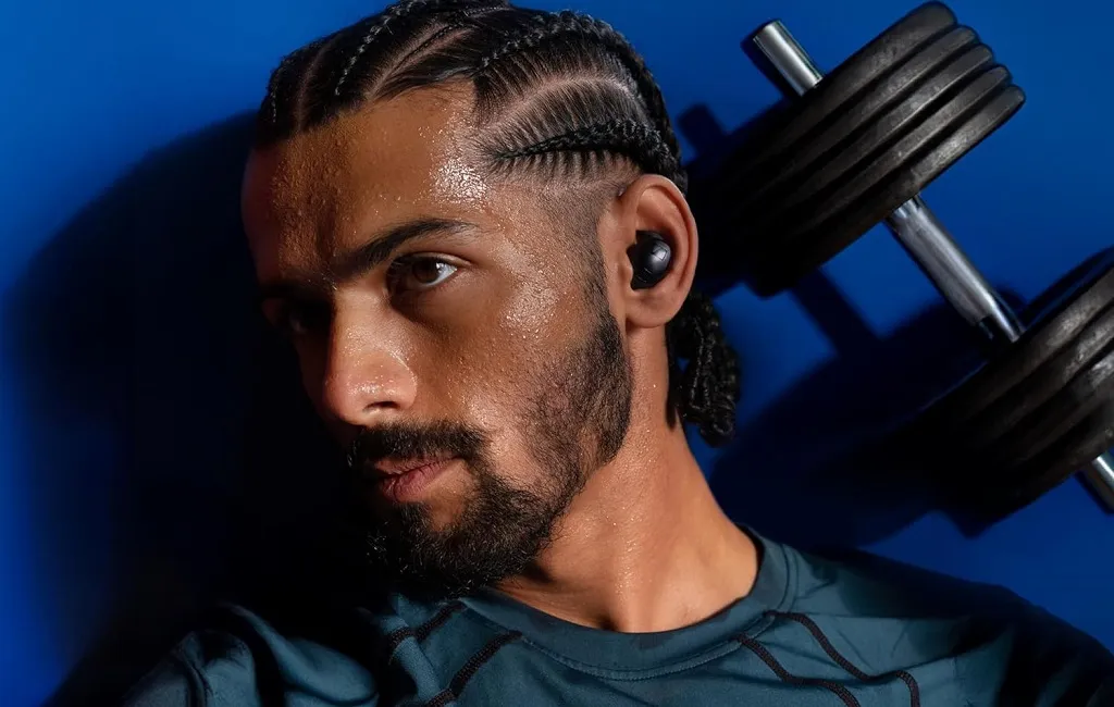 Бездротові навушники (Bluetooth) Sennheiser MOMENTUM Sport Black